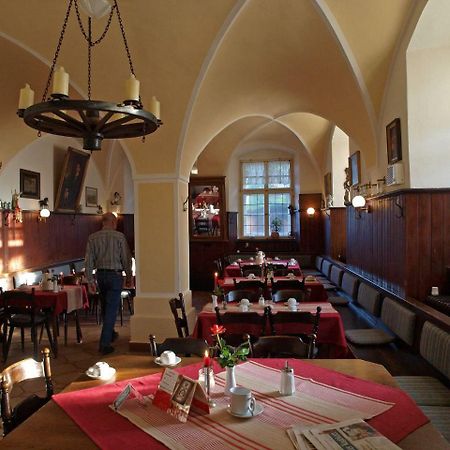 Kloster Seligenporten Hotel Екстериор снимка