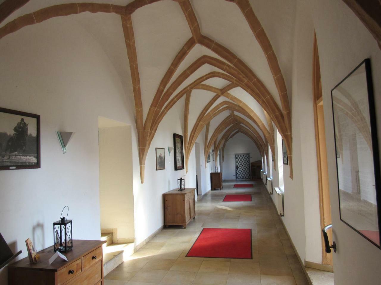 Kloster Seligenporten Hotel Екстериор снимка